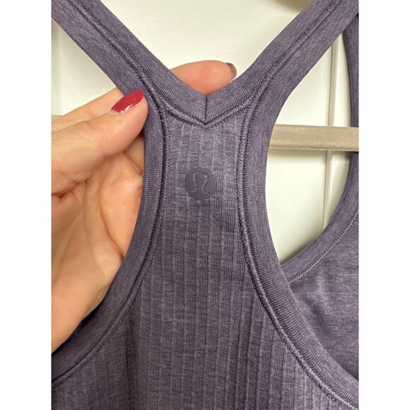 Lululemon Women's Ebb to Street Tank *Light Support B/C Cup, Size 10, Like New - Picture 3 of 4